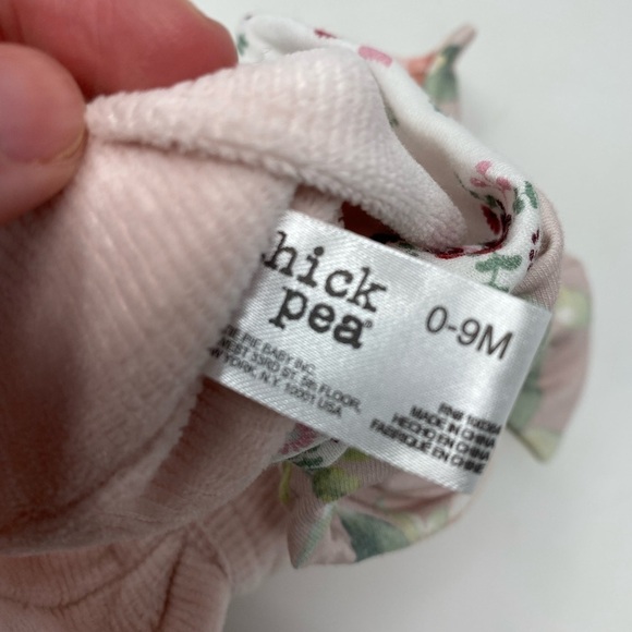 Bundle of Baby Girl Headbands & Shoes - Picture 8 of 8